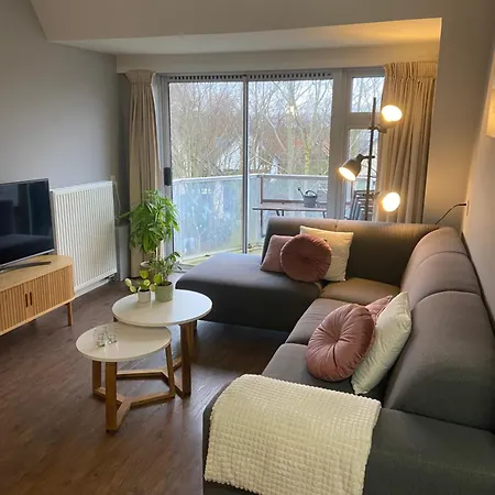 Apartment Heerlijk Op Texel Vlakbij Bos En Zee.