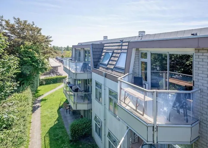 Heerlijk Op Texel Vlakbij Bos En Zee.